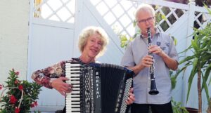 Klezmer-Konzert mit Johannes Landhäußer und Brigitte Beskers und anschließendem Kaffeetrinken @ Gemeindehaus St. Ulrich